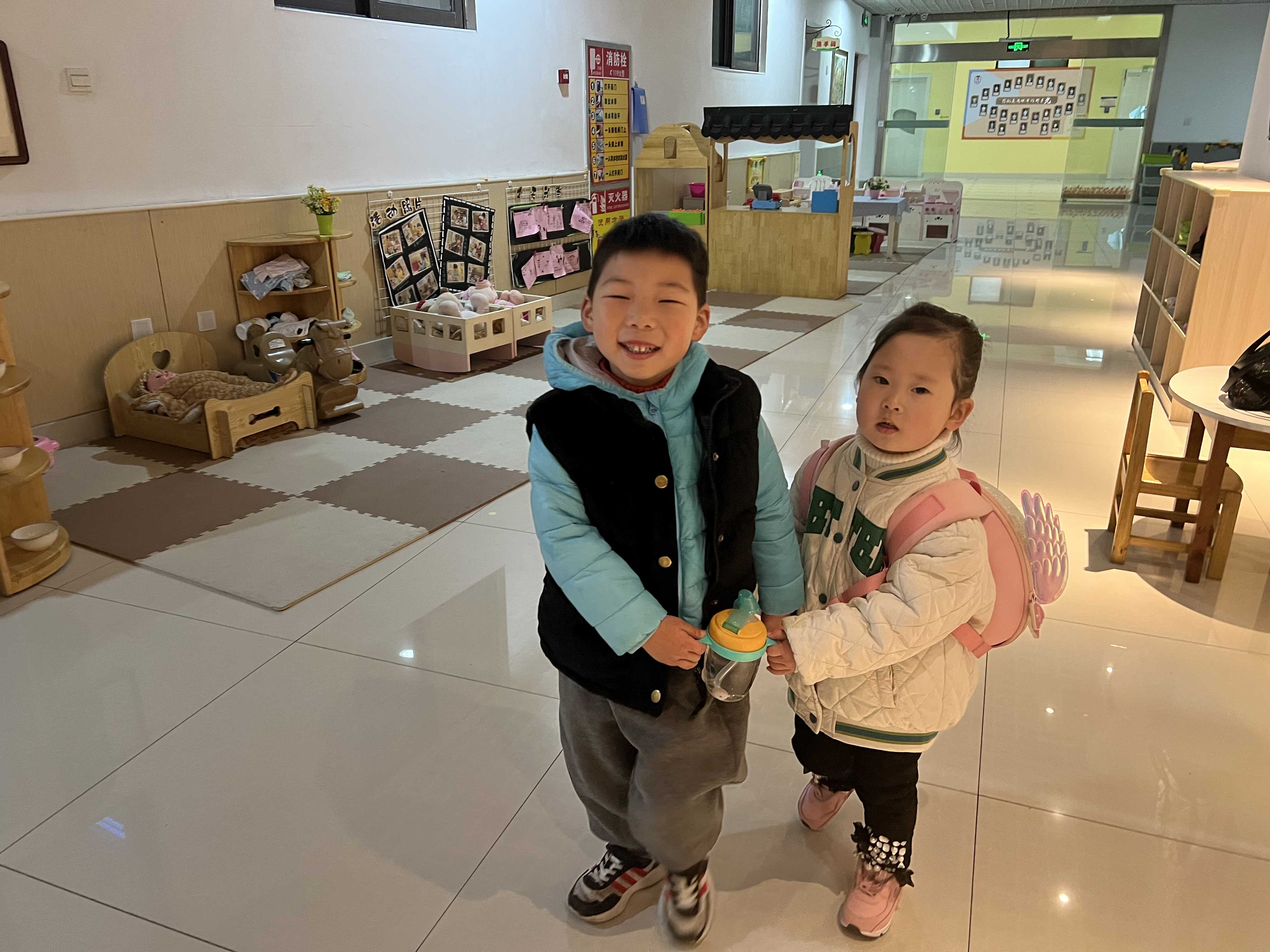 https://lysyjk.wxlxjy.com/contents/sitefiles2059/10296567/images/42255583.jpg