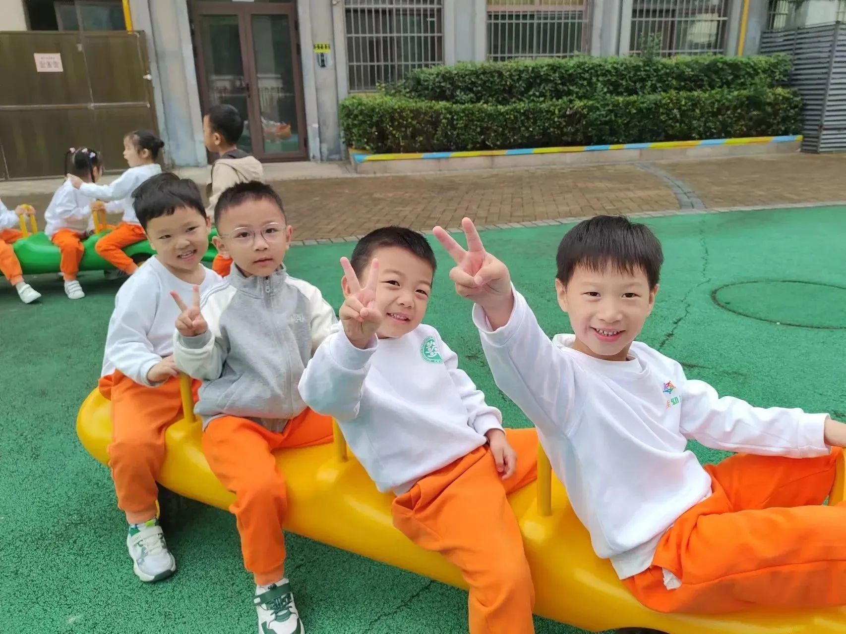 https://lysyjk.wxlxjy.com/contents/sitefiles2065/10328629/images/47438754.jpg