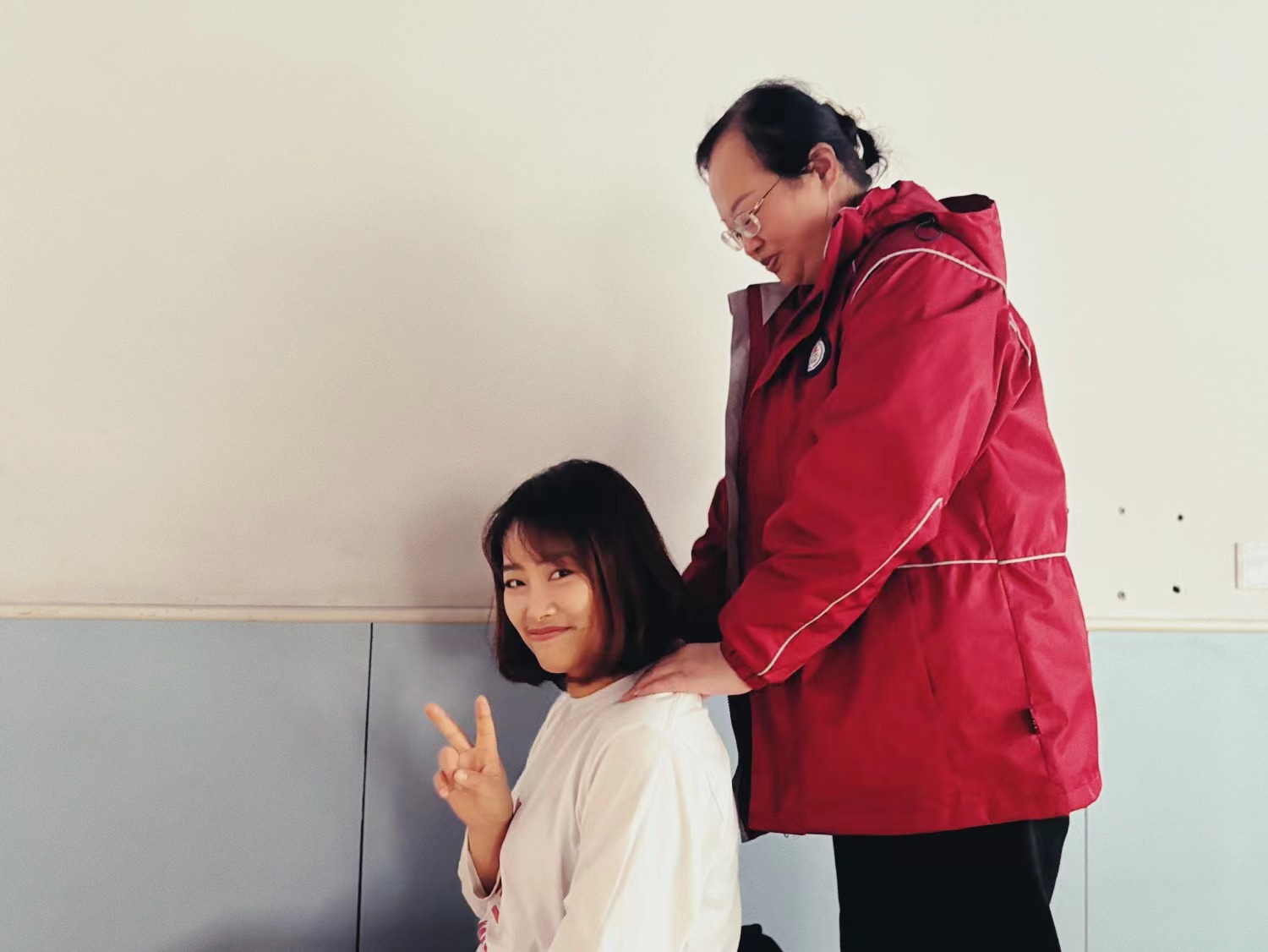 https://lysyjk.wxlxjy.com/contents/sitefiles2065/10328629/images/49051785.jpg